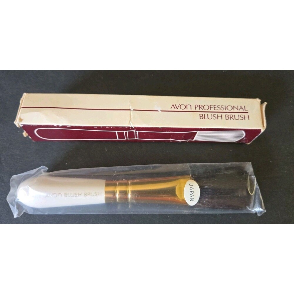 Vintage 1981 NOS New Avon Professional Blush Brush Original Box Sealed